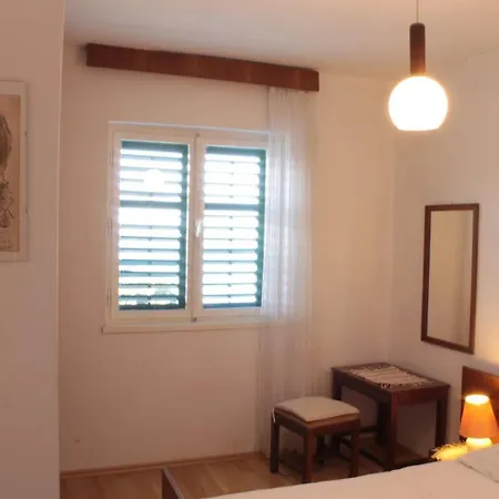 Captains House Apartment