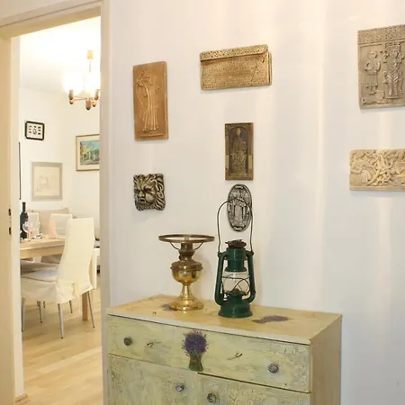 Captains House Apartment